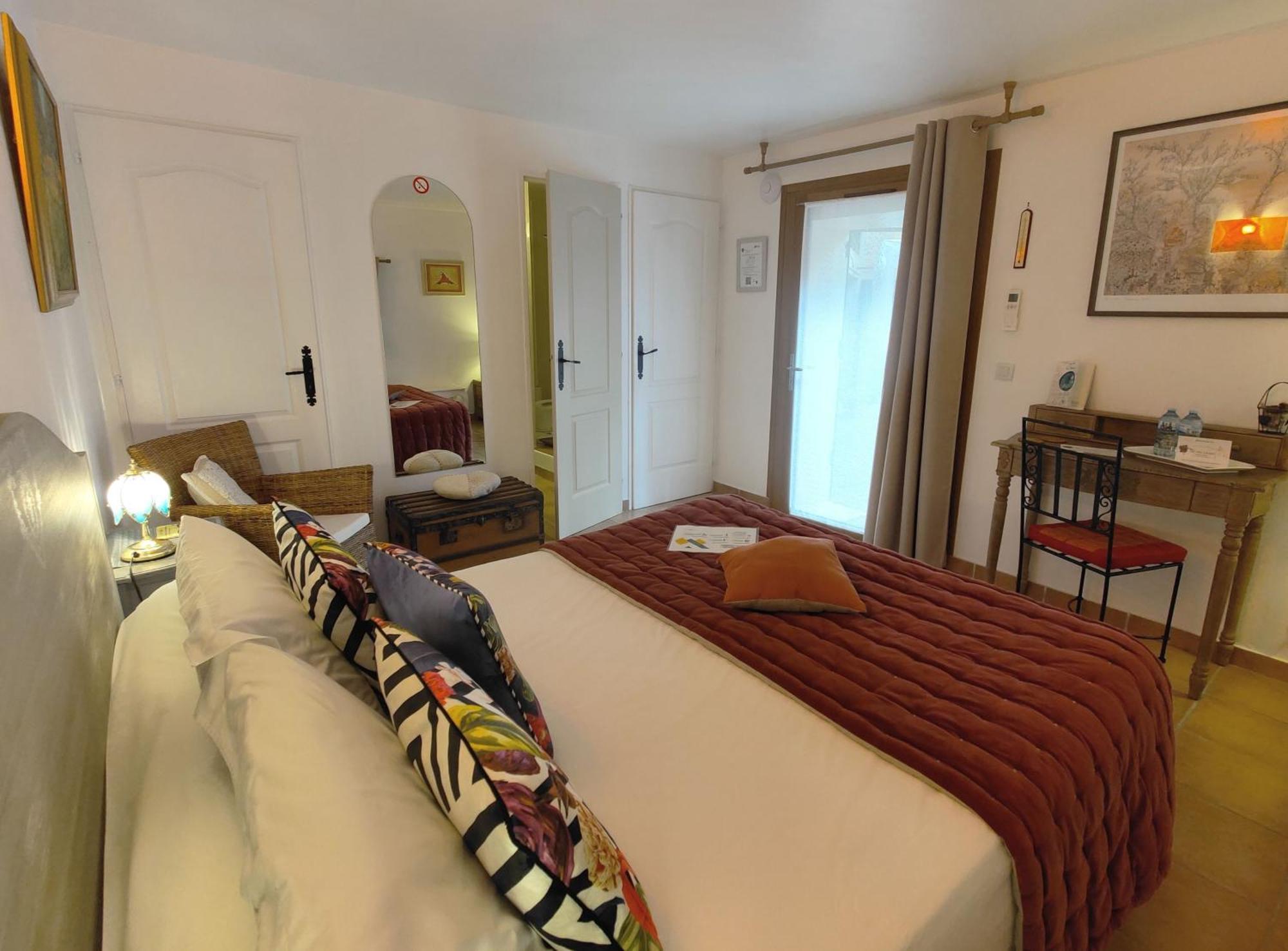 튀르 Mas Peu Del Causse B&B 객실 사진