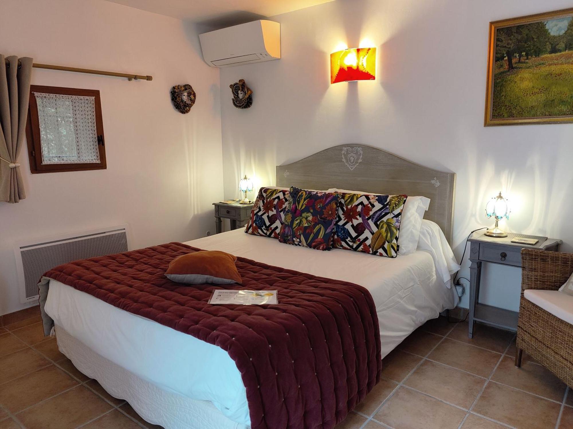 튀르 Mas Peu Del Causse B&B 객실 사진